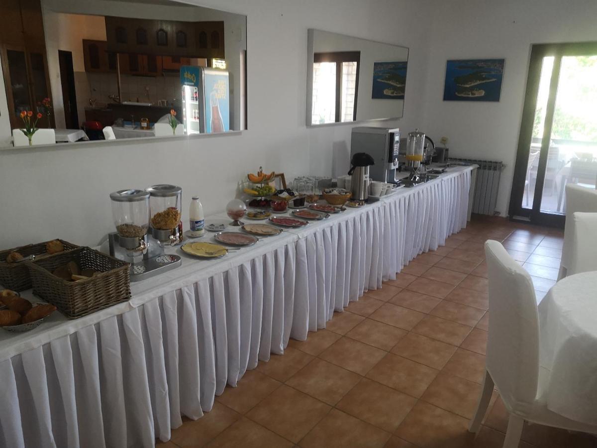 Breakfast & Bed Anita Bed and Breakfast Medulin Buitenkant foto